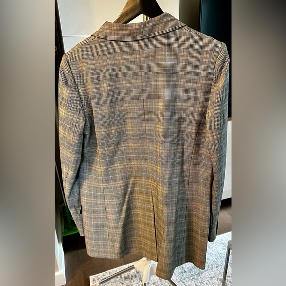 Aritzia Babaton Samuel Blazer - Light Glencheck/Black/White Plaid - Picture 3 of 10